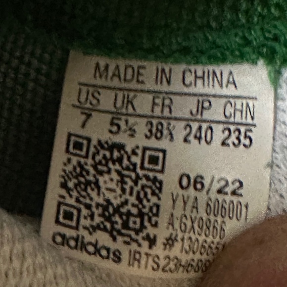 ADIDAS BY STELLA MCCARTNEY ULTRABOOST 22 SHOES - Picture 10 of 11